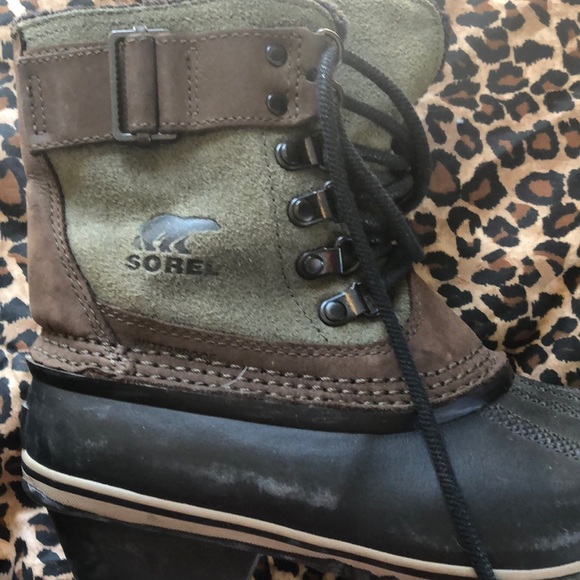 Sorel weather boots - Picture 7 of 8